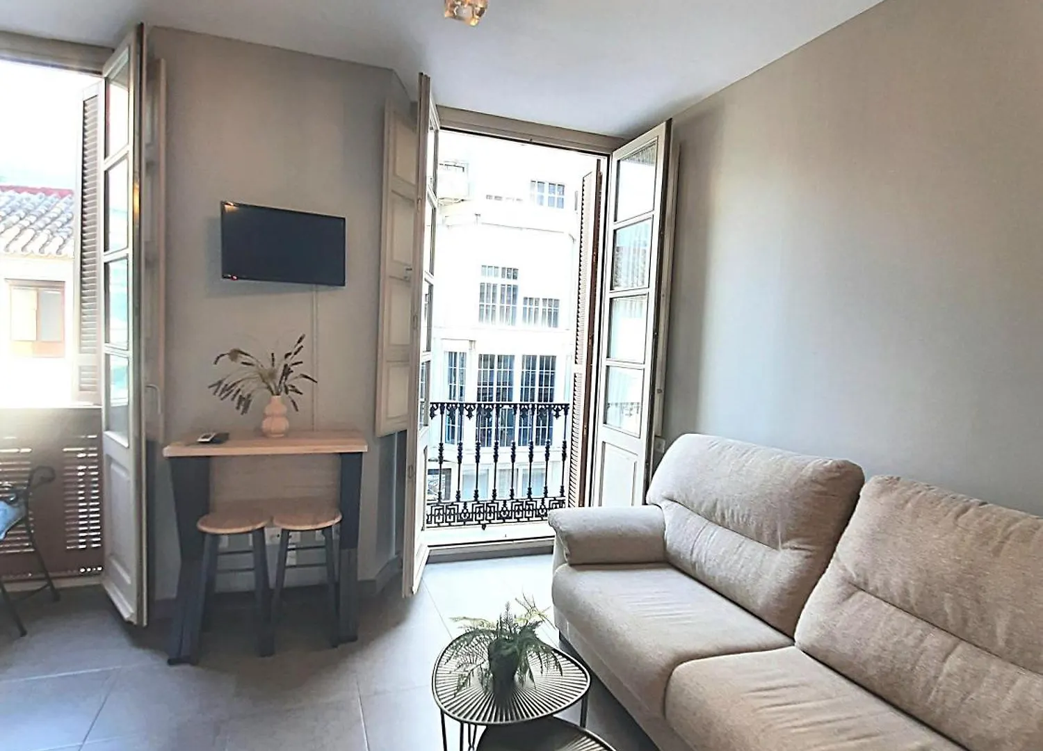 Apartamentos Malagasol의 연락처
